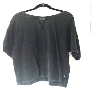 Women’s short sleeve shirt